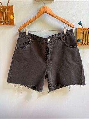 ROLLA'S Black Raw Hem 90s Relaxed Mid-Rise Denim Shorts